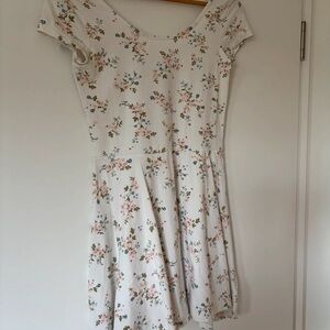 Chic White Floral Mini Dress